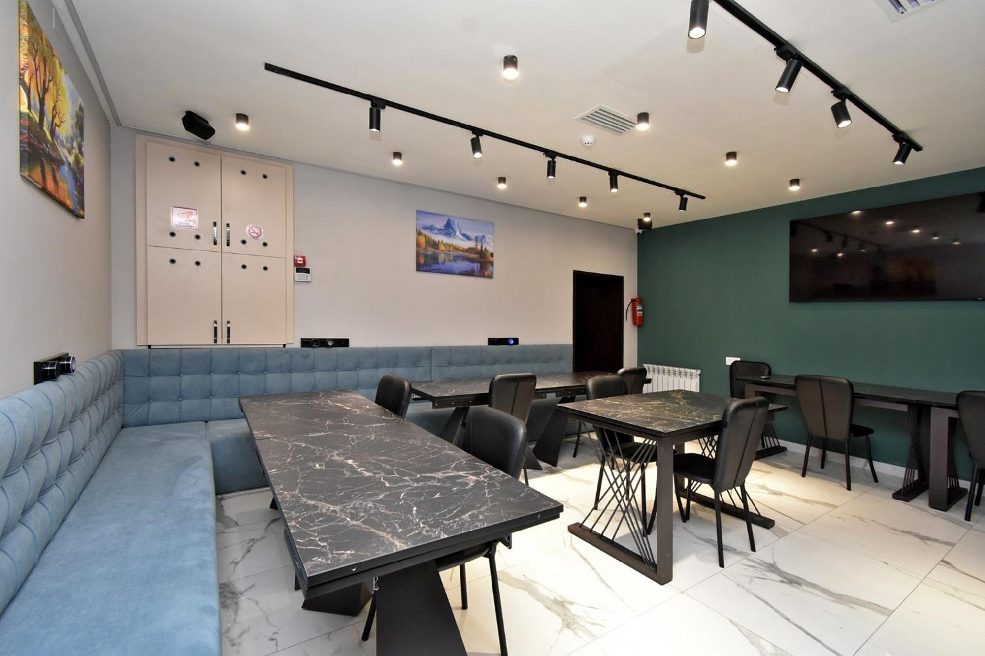 Avenue 23 Boutique Hotel 예레반 외부 사진