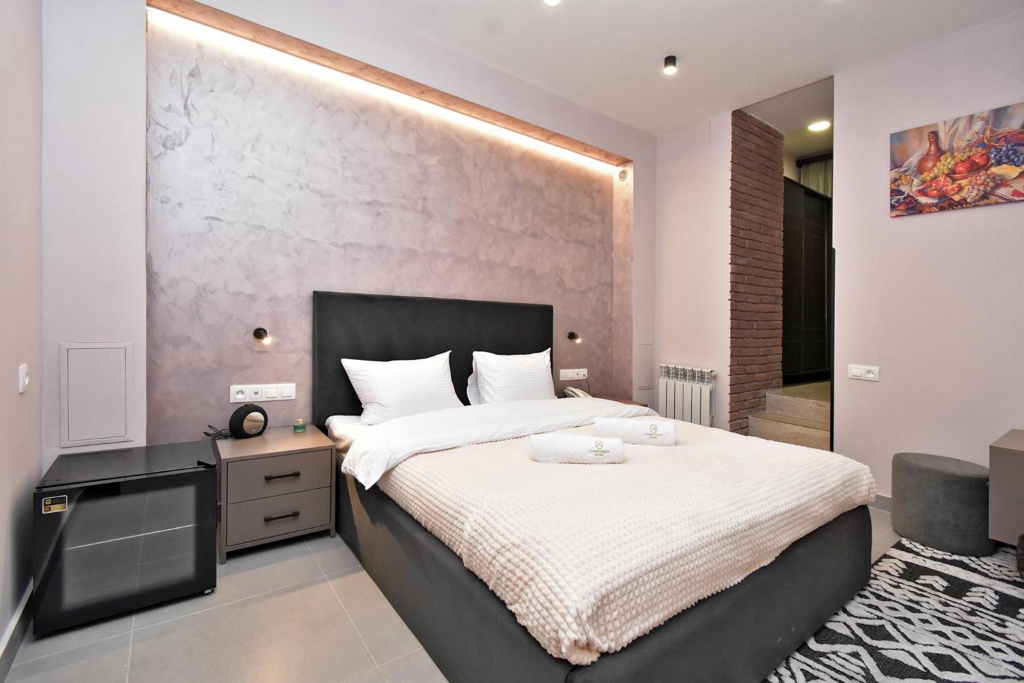 Avenue 23 Boutique Hotel 예레반 외부 사진