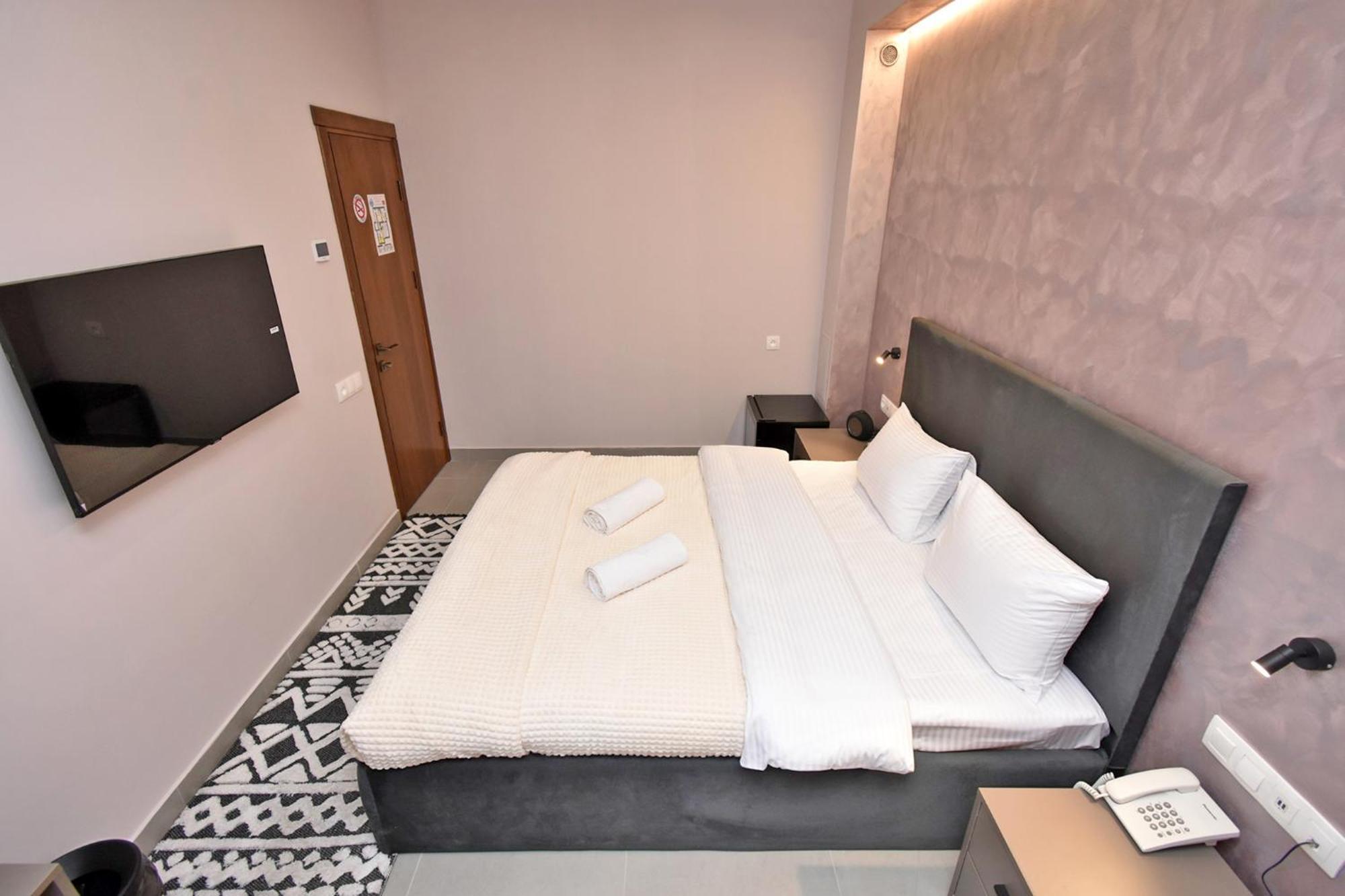 Avenue 23 Boutique Hotel 예레반 외부 사진