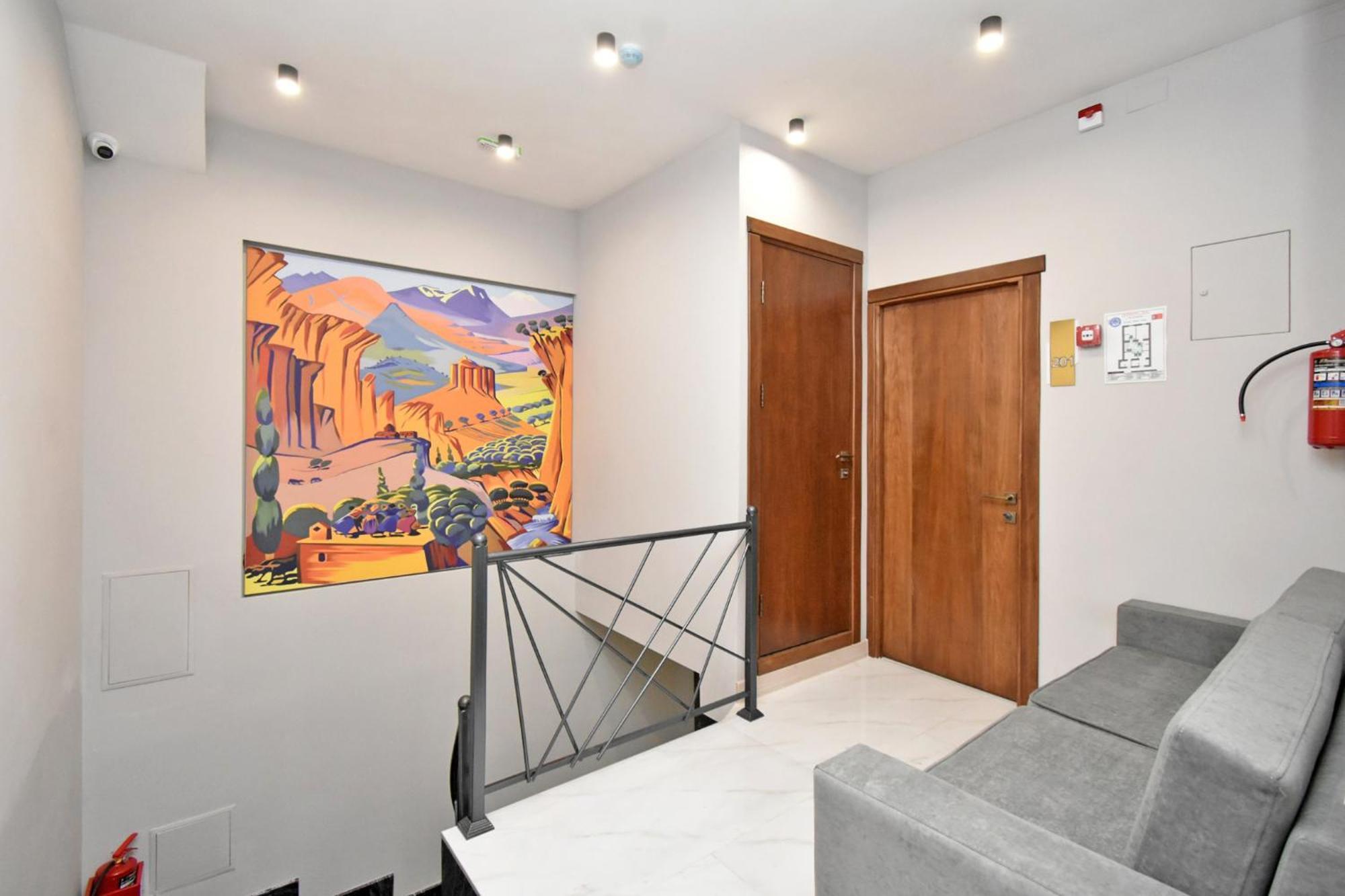 Avenue 23 Boutique Hotel 예레반 외부 사진