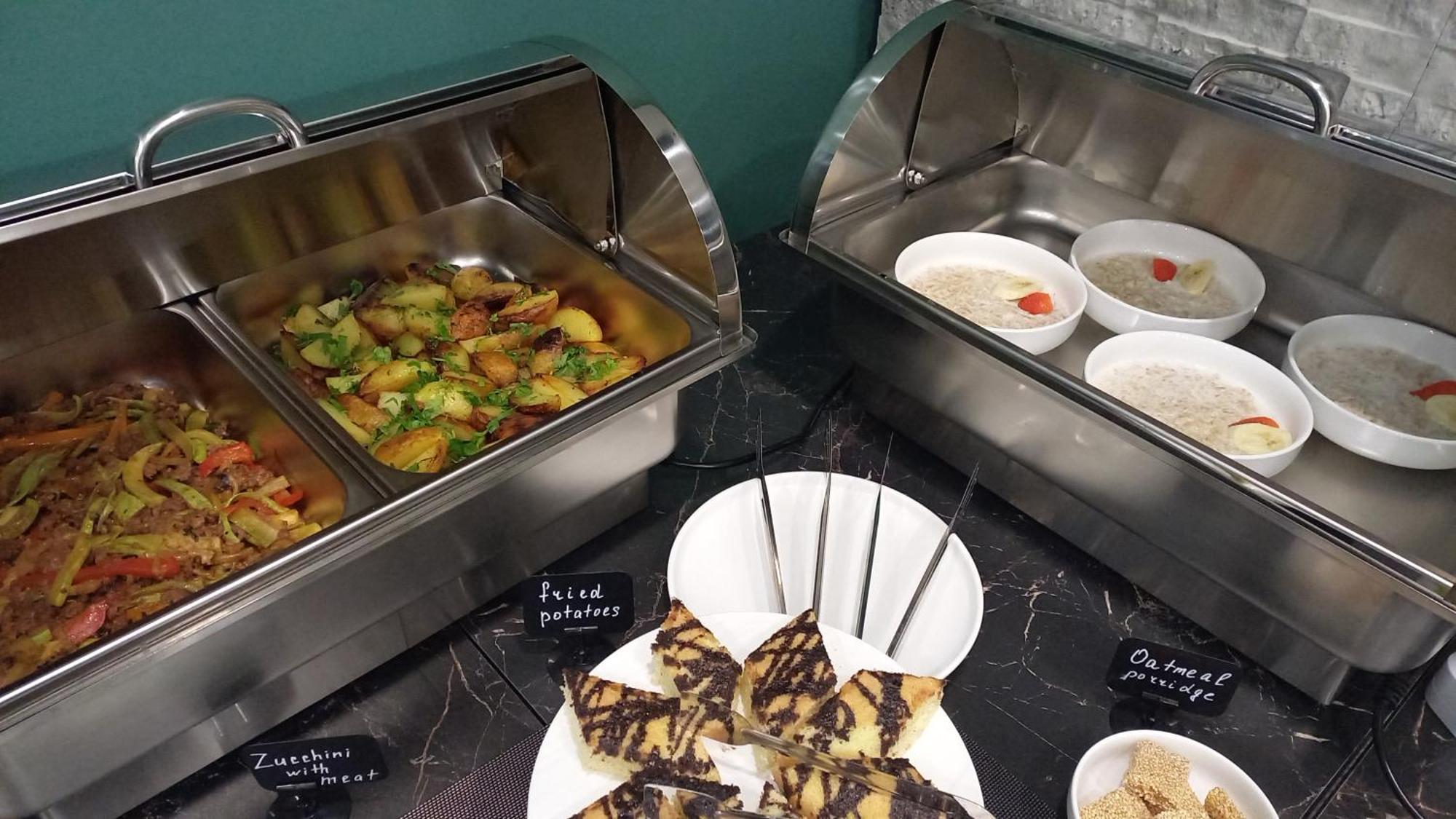 Avenue 23 Boutique Hotel 예레반 외부 사진