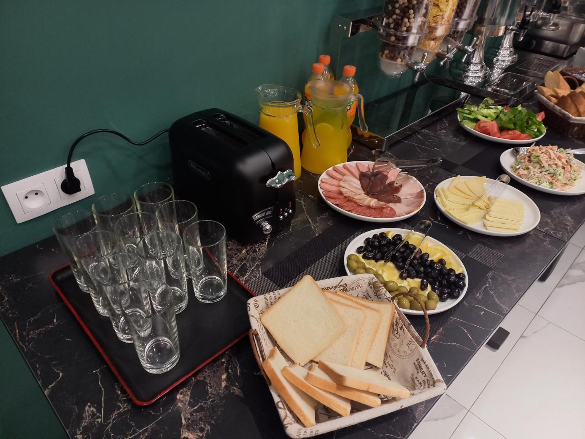 Avenue 23 Boutique Hotel 예레반 외부 사진