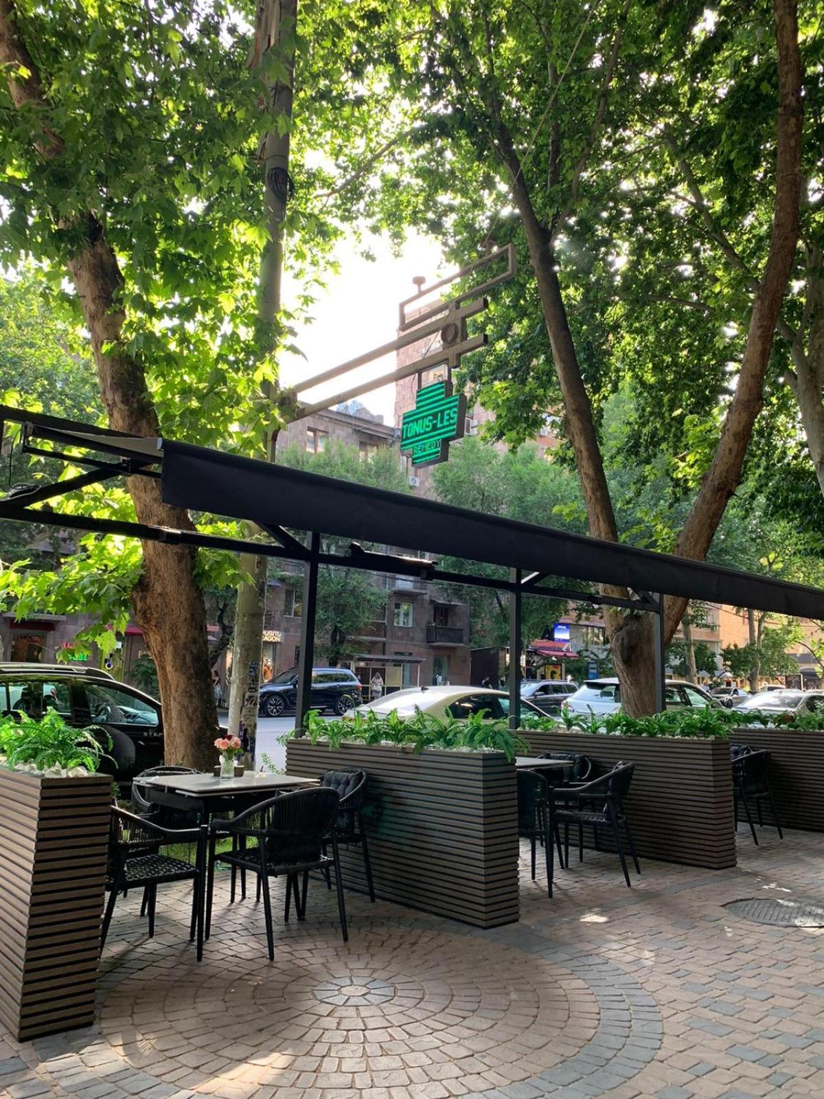 Avenue 23 Boutique Hotel 예레반 외부 사진