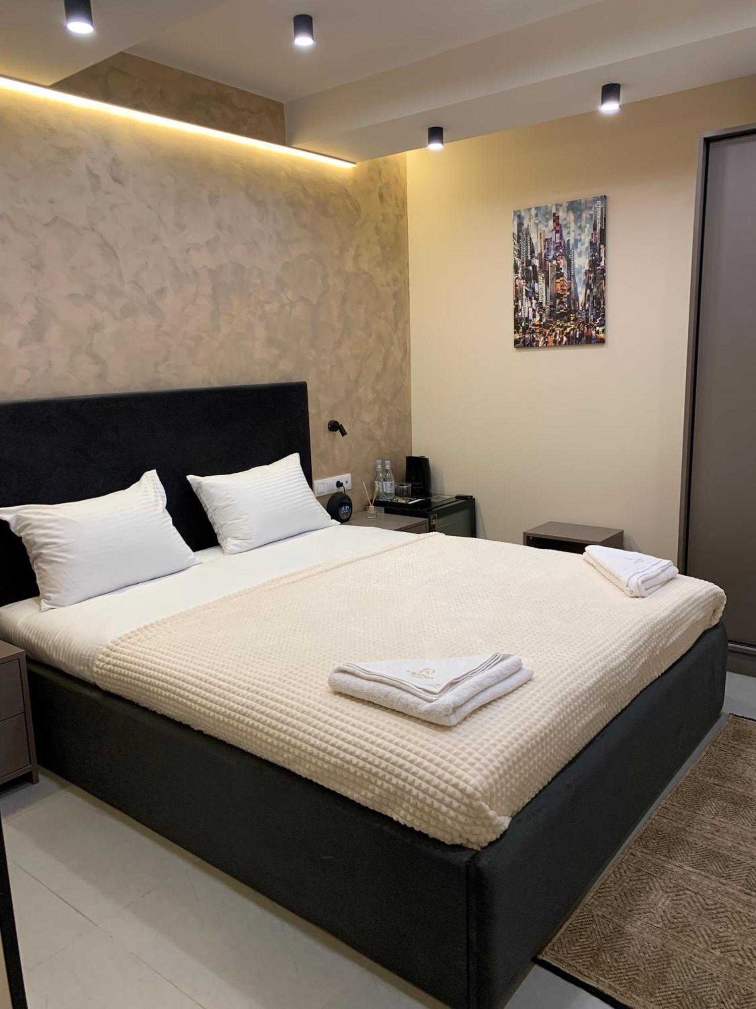 Avenue 23 Boutique Hotel 예레반 외부 사진